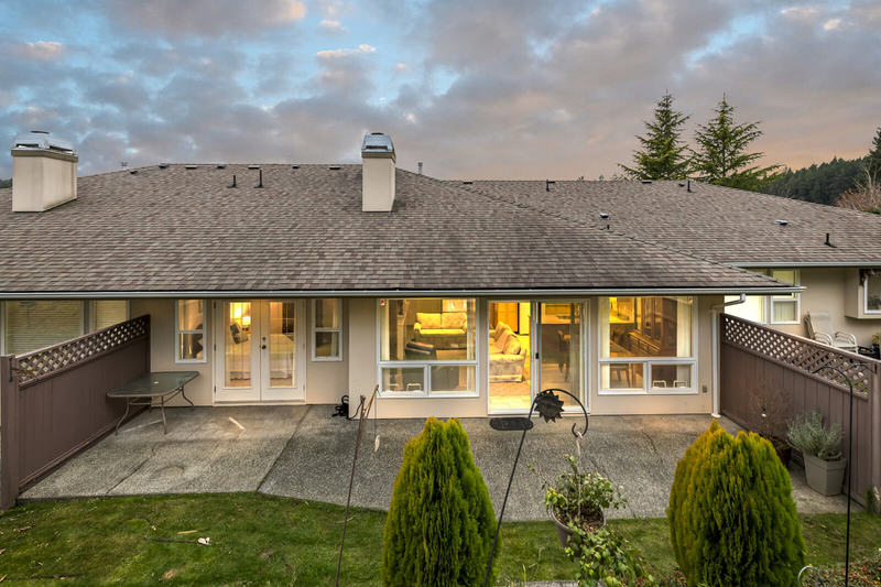 Mill Bay Town House • Elizabeth Biberger Real Estate in Duncan & Cowichan